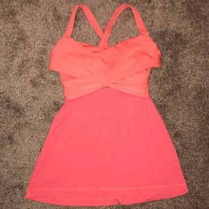 Lululemon size 6 criss cross tank